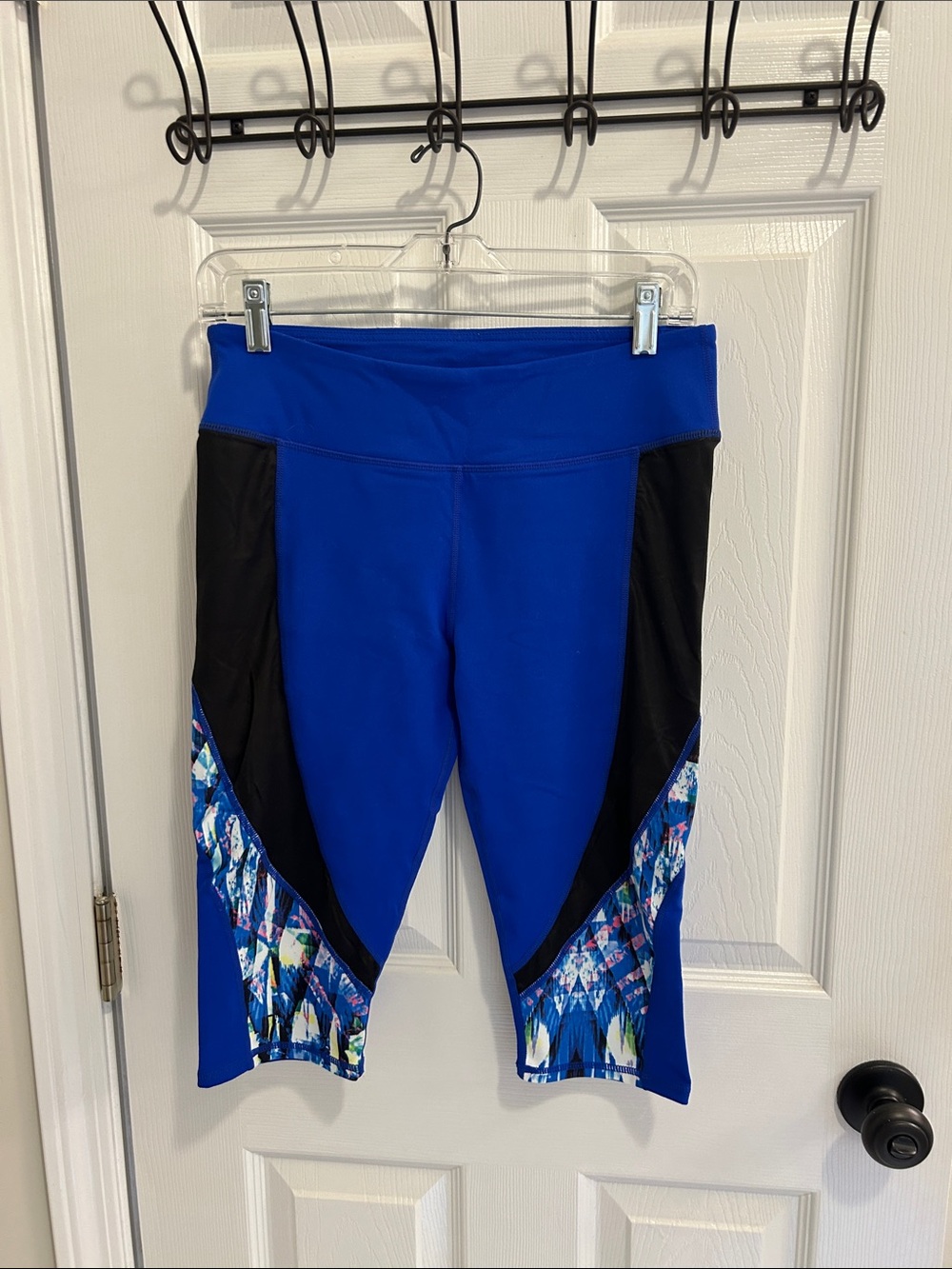 Women's Fabletics Athletic Capris